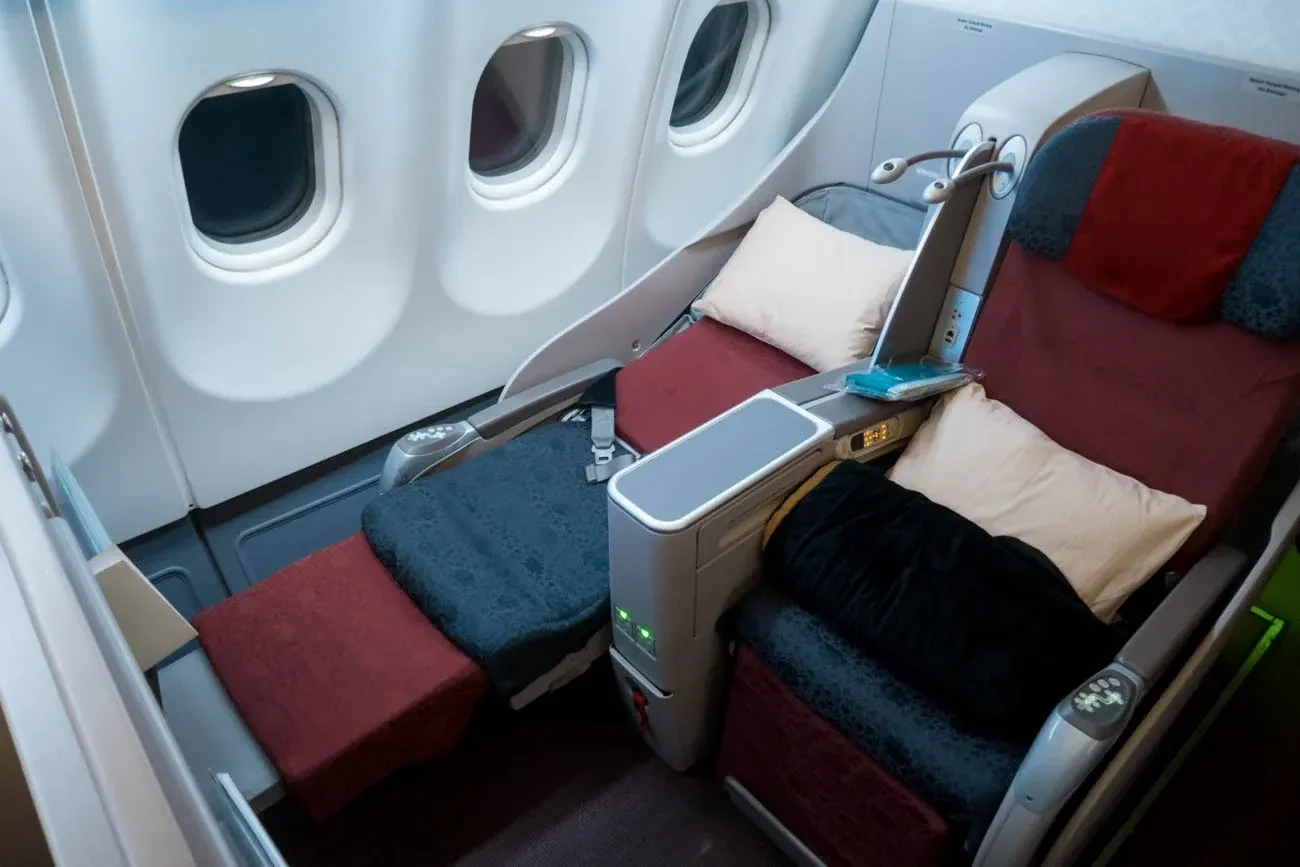 Business Class geniş koltuk kabin düzeni